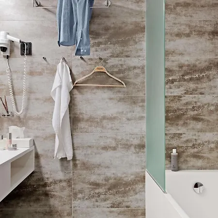 Scandic Paasi 4* Хельсинки